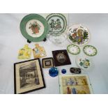 A small mixed lot of collectables to inc