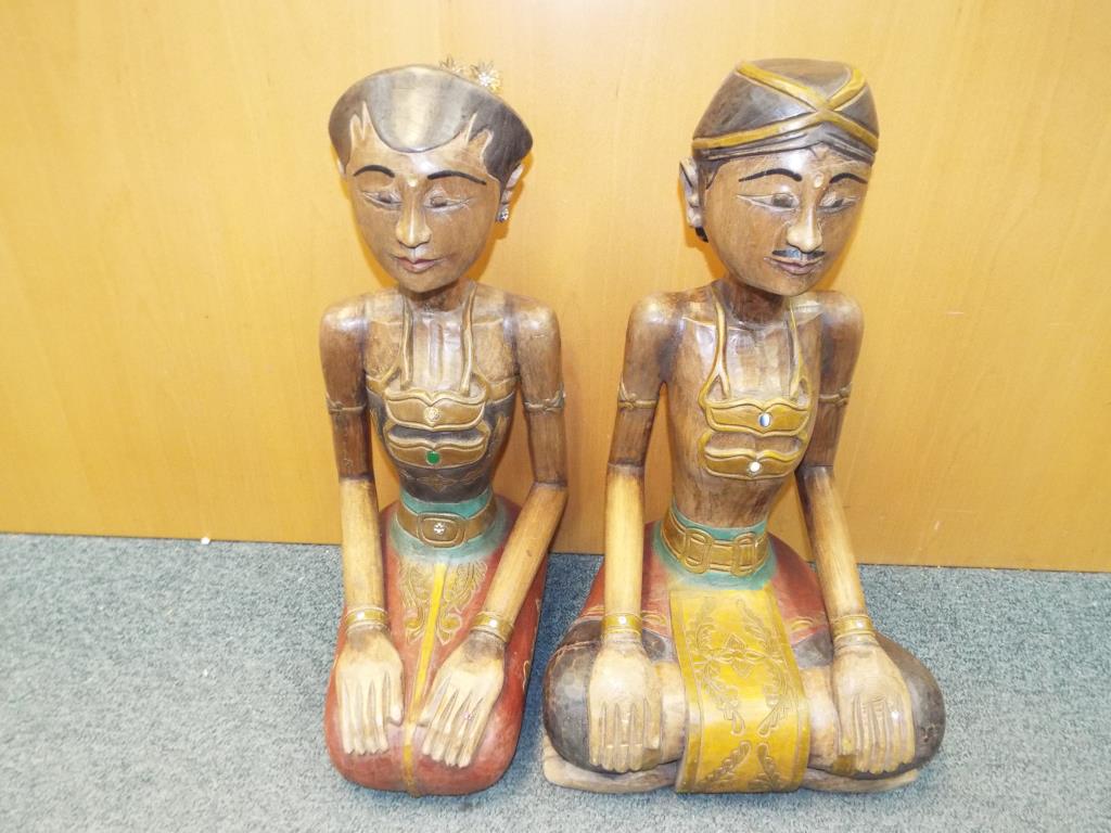 Two carved wood models depicting Rama and Sita, - Image 2 of 2