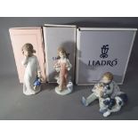 Lladro - a ceramic Lladro figurine, entitled Totos Durmendo Sweet Dreams #01535,