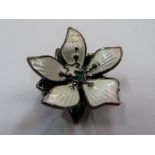 David Andersen - a good quality David Andersen (Norway) silver enamelled pin brooch in a form of a