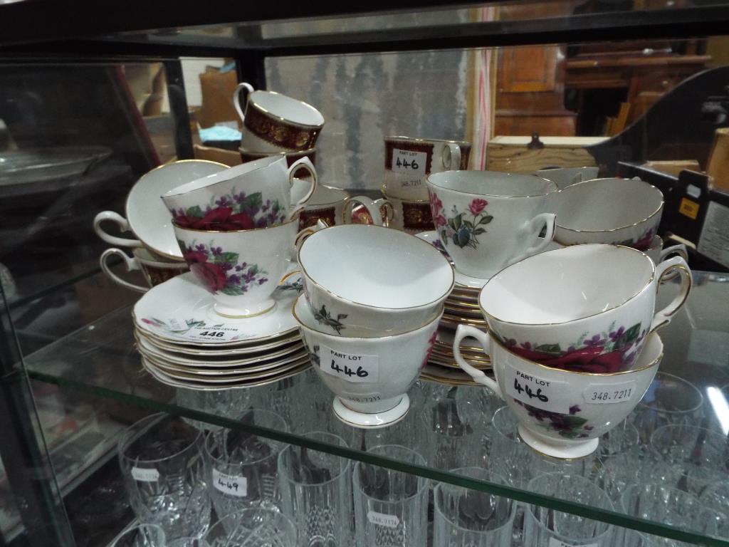 A quantity of dinner and tea ware comprising Royal Vale, Elizabethan and similar.