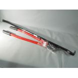 A set of bolt croppers and a 48 cm x 22 mm wrecking bar [BC&CB]