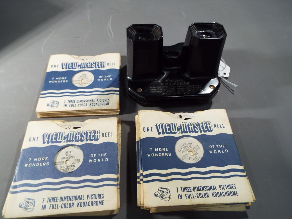 Sawyers View-Master - a View-Master by Sawyers of Portland together with approx 43 various slides