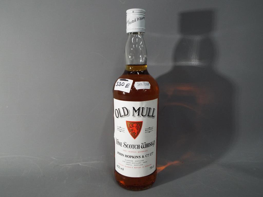 A bottle of Old Mull, John Hopkins & Co fine Scotch whisky, specially blended, 75cl,