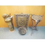 Brassware - a quantity of brass items to include fire guard,