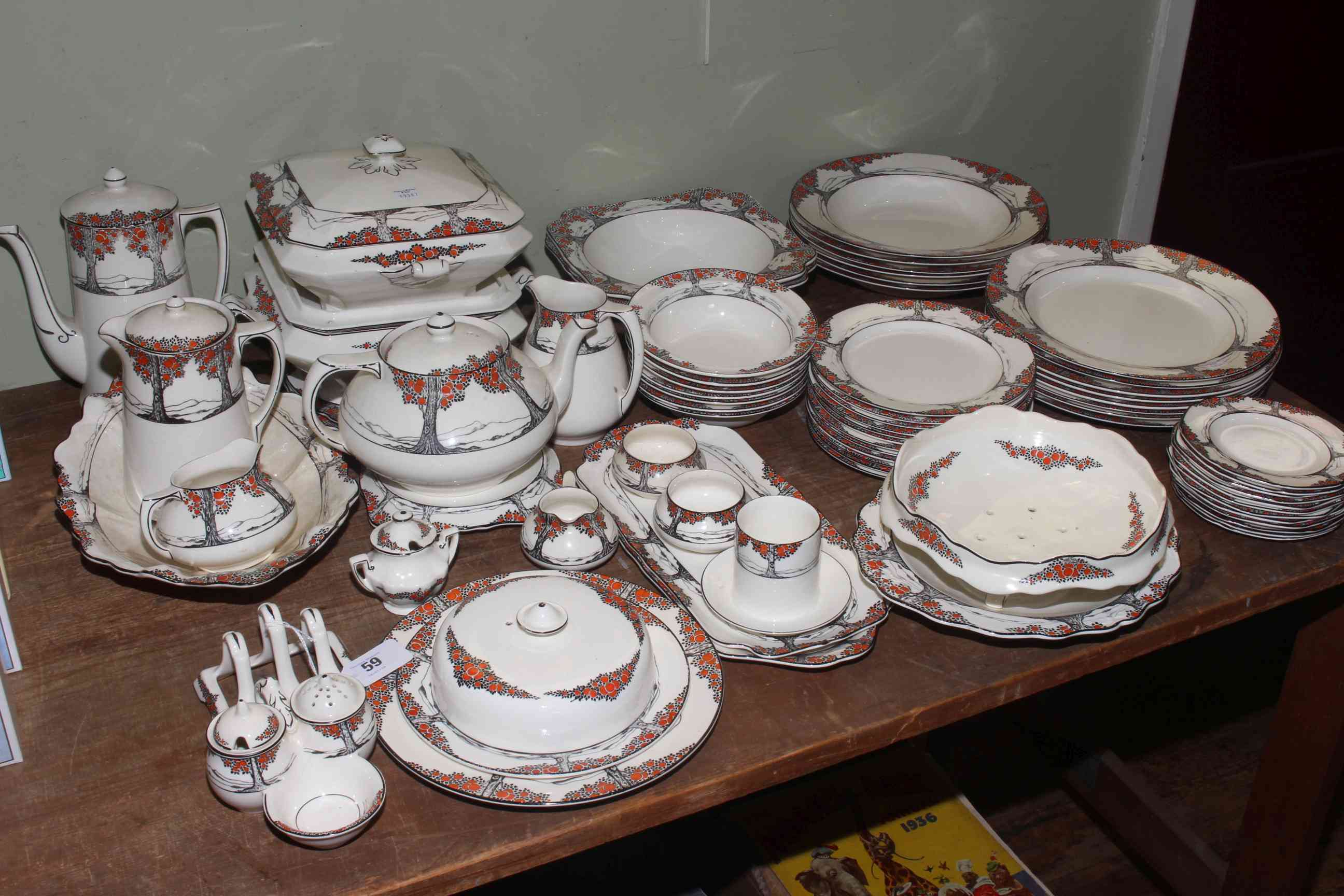 Large quantity of Crown Ducal Orange Tree dinnerware including tureens