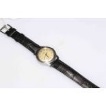 WITHDRAWN Vintage 1960 Heuer wristwatch with a Schild movement, no.