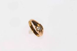 Gold single stone diamond ring