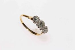 18 carat gold three stone diamond ring