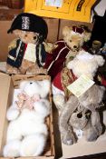 Two Dean's bears and three Hermann bears including Queen Mary II,