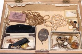 Box of jewellery including 9 carat gold muff chain and other gold and silver,