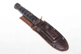 Vietnam Ware USA pilots survival/combat knife with scabbard.