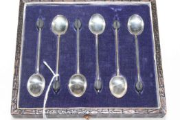 Set of six silver coffee spoons, Birmingham 1923, boxed.