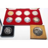 1977 Silver Jubilee proof set with crown medal,