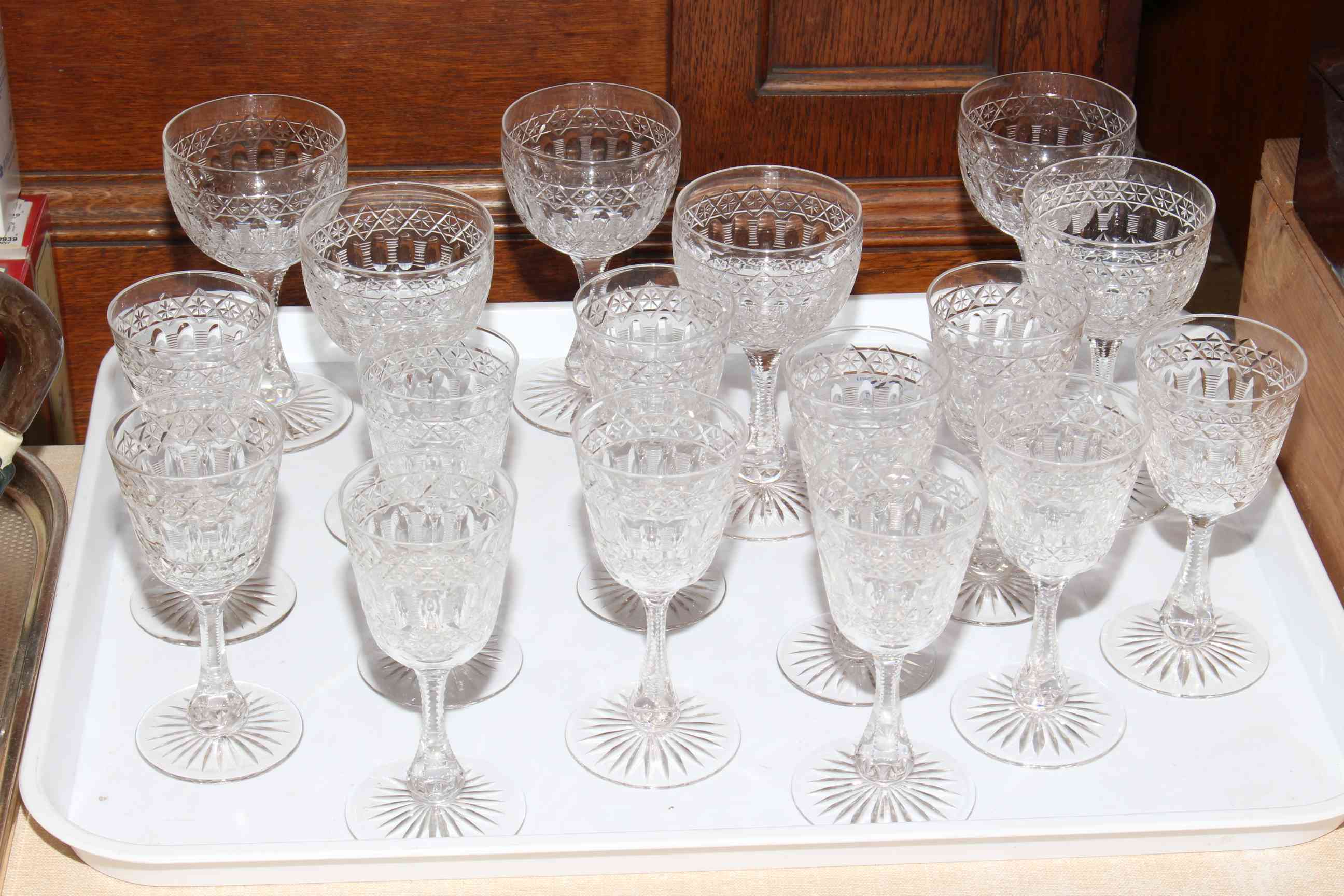 Seventeen crystal stemmed glasses (11 & 6).