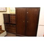 Stag Minstrel four piece bedroom suite comprising double door wardrobe,