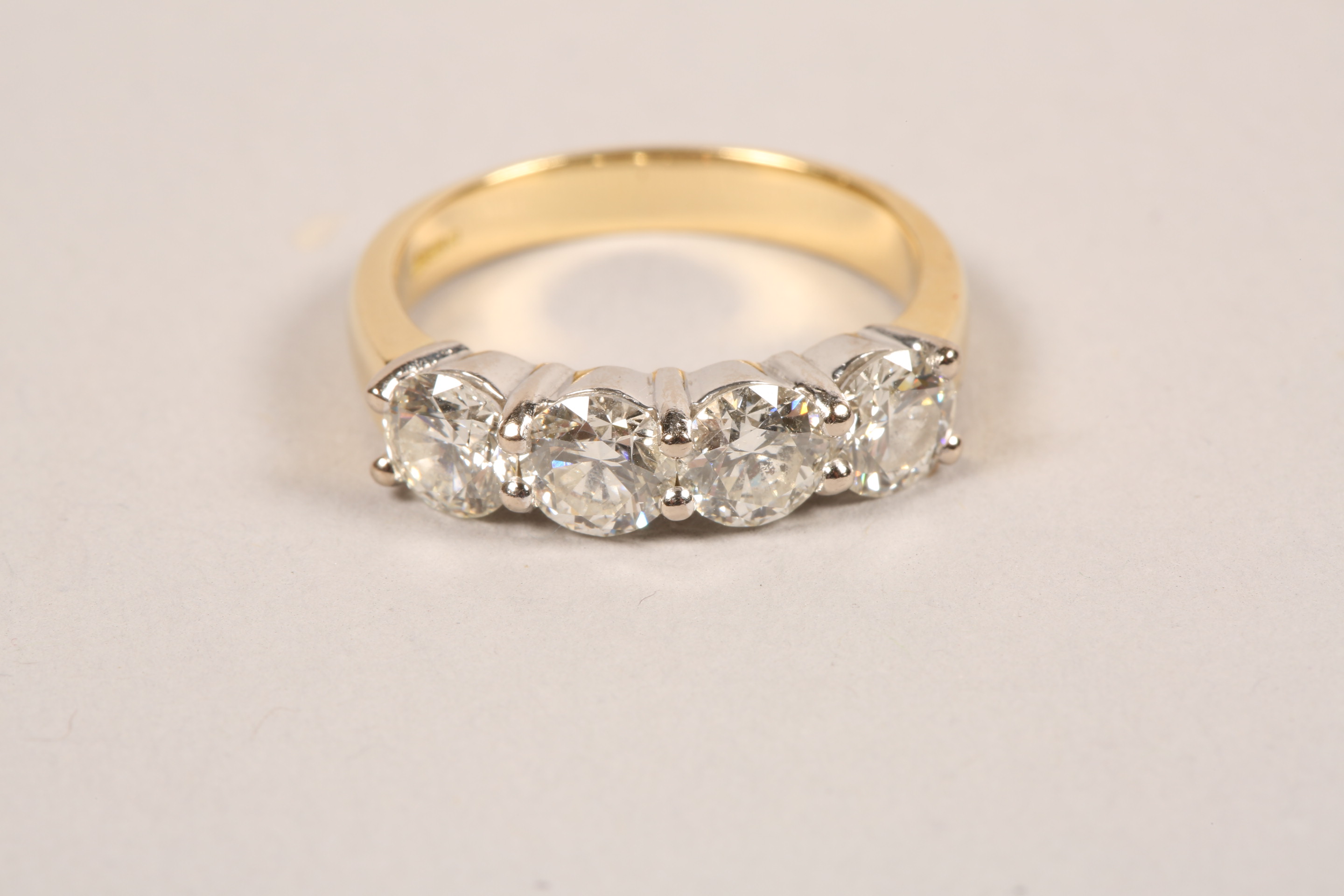 Ladies 18 carat gold four stone diamond ring, four brilliant cut diamonds, diamond weight - Image 6 of 6