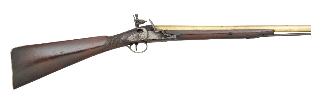 A 15 BORE FLINTLOCK SPORTING GUN BY OAKES, LONDON, CIRCA 1760 with tapering swamped brass barrel