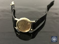 A lady's 9ct gold Omega wristwatch with quartz movement