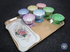 A tray containing a Maling Roselind trinket tray together with seven Maling grapefruit dishes