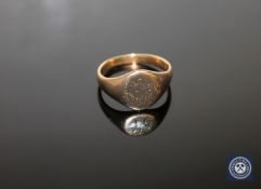 A gent's gold signet ring, marks rubbed, size W CONDITION REPORT: 7.