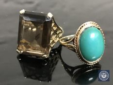 A 9ct gold smoky quartz ring,