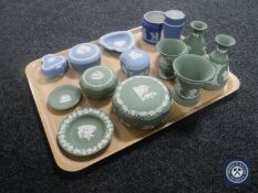 A tray of fourteen pieces of various Wedgwood Jasperware