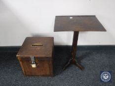 A miniature adjustable pedestal lectern and a ballot box