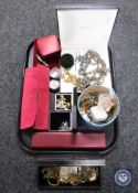 A tray of a quantity of costume jewellery
