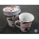 Five boxes of Paul Cardew pop art mug gift sets in tins (60)