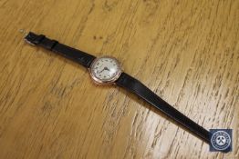 A vintage 9ct gold Gentleman's Harwood wristwatch