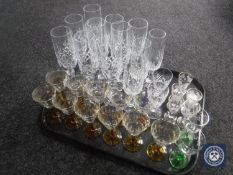 A tray containing assorted drinking glasses CONDITION REPORT: There is a set of