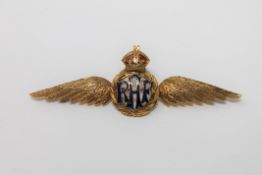 A 15ct gold and enamel RAF sweetheart brooch