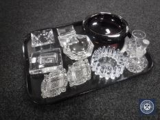 A tray of cut glass,