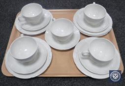 Sixteen pieces of Wedgwood tea china (16)