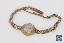 A 9ct gold Everite lady's wristwatch, 11g.