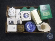A box of boxed and un-boxed Ringtons china,