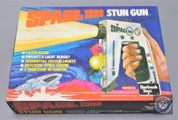 A Remco Toys inc. (1976) Space : 1999 Stun Gun, with original packaging.