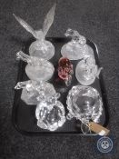 A tray of eight assorted cut glass animal figures