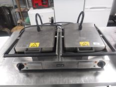 A stainless steel Lincat double panini press