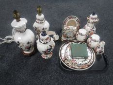 A tray containing fourteen pieces of Masons Mandalay china together with a matching set of Masons