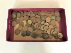 A box of a quantity of Georgian pennies and 20th century coinage