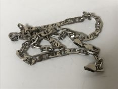 A 20" silver chain