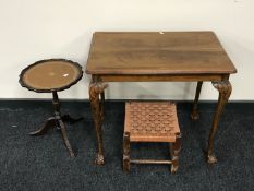 A mahogany occasional table,