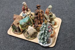 A tray of Lilliput Lane cottage, Naturecraft figures,