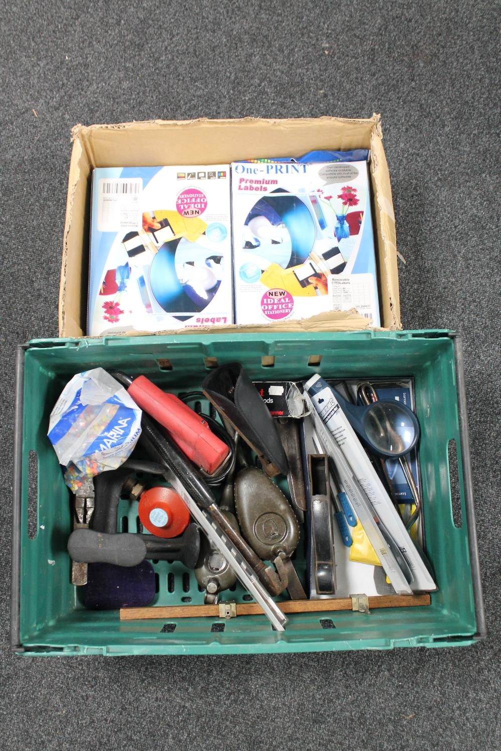 A box of assorted hand tools including two Kayes of Leeds oil cans, cobbler's last etc,