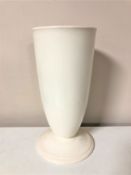 A Wedgwood Keith Murray design moonstone vase,