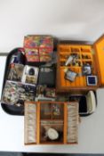 A tray of assorted jewellery boxes, costume jewellery, costume rings,