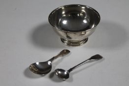 A silver sugar bowl, London marks,