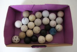 A box of a small quantity of vintage and later golf balls